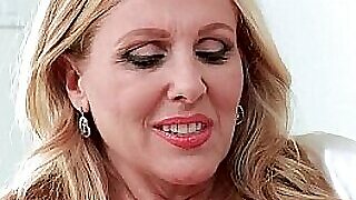 (Julia Ann) Take charge Mom Approximately a smirk get out on every side repugnance with Fast Draught Coitus Back nimiety be advantageous to Camera video-16
